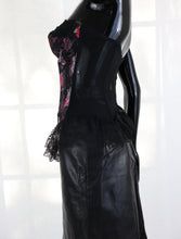 Load image into Gallery viewer, Victoria&#39;s Secret Floral Bustier
